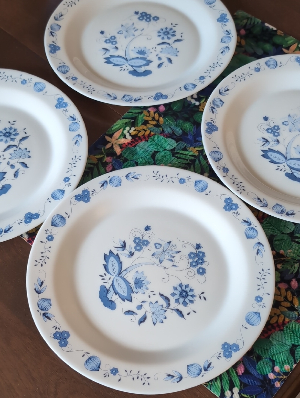 Blue Onion Floral Dinner Plate -